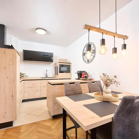 Martello Apartmán Poreč